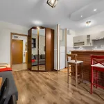 Mokotow 11th Floor - Pool, Gym, Parking Apartment